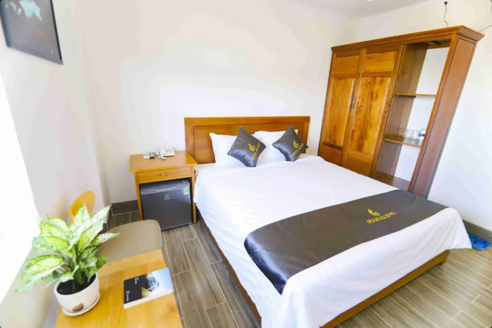 Sea Star Hotel