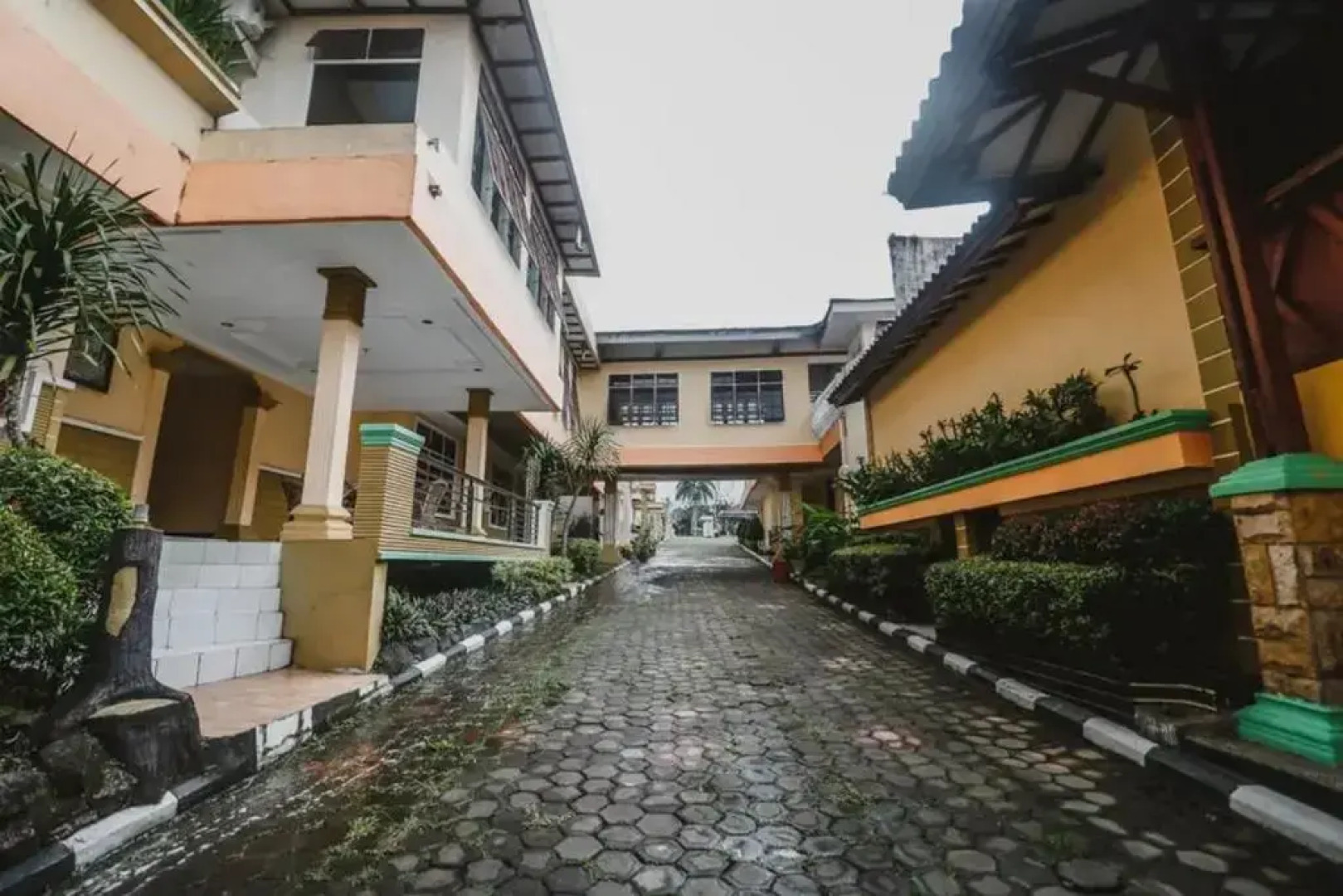 OYO 90114 New Cipayung Asri Hotel