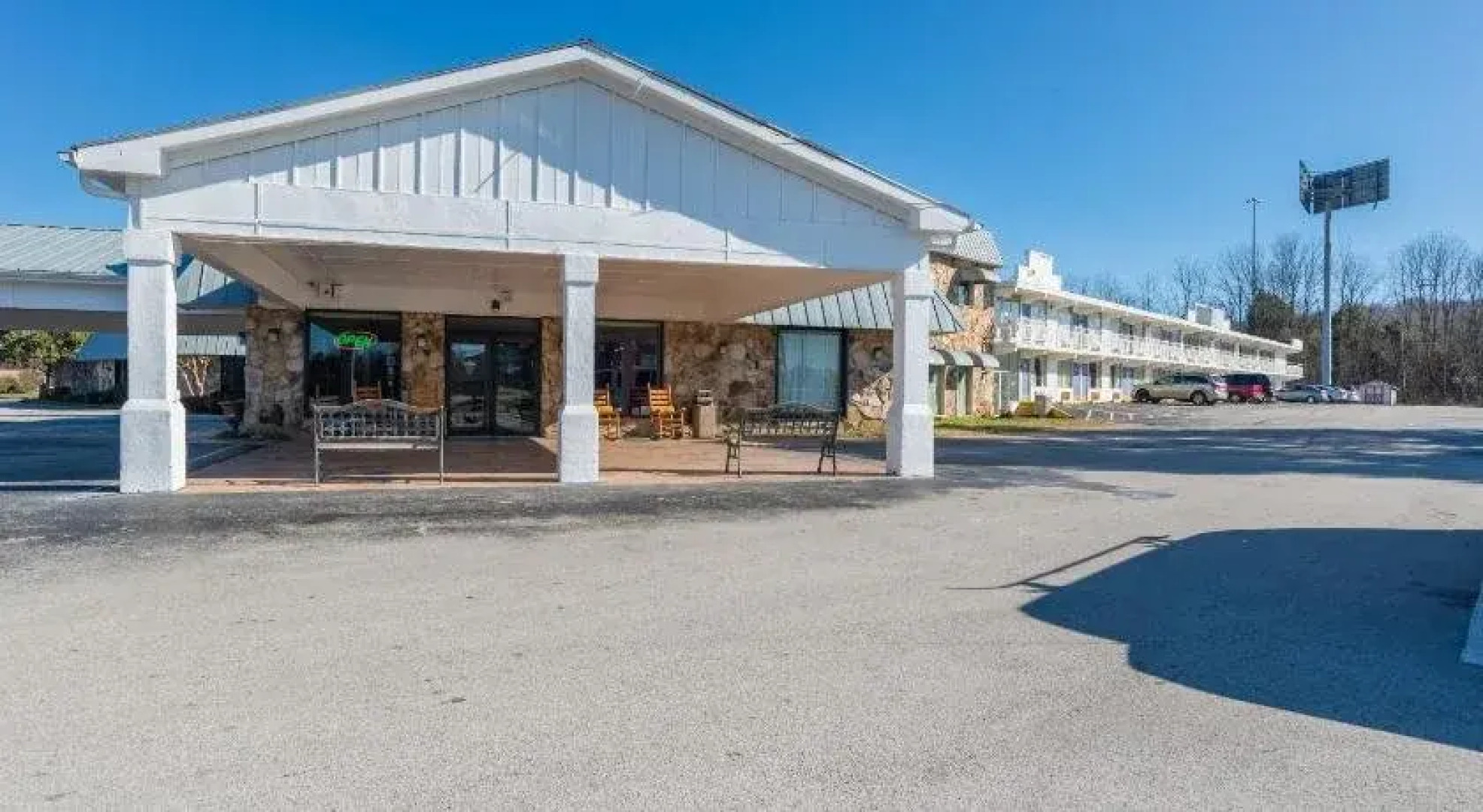 OYO Hotel Sweetwater TN West