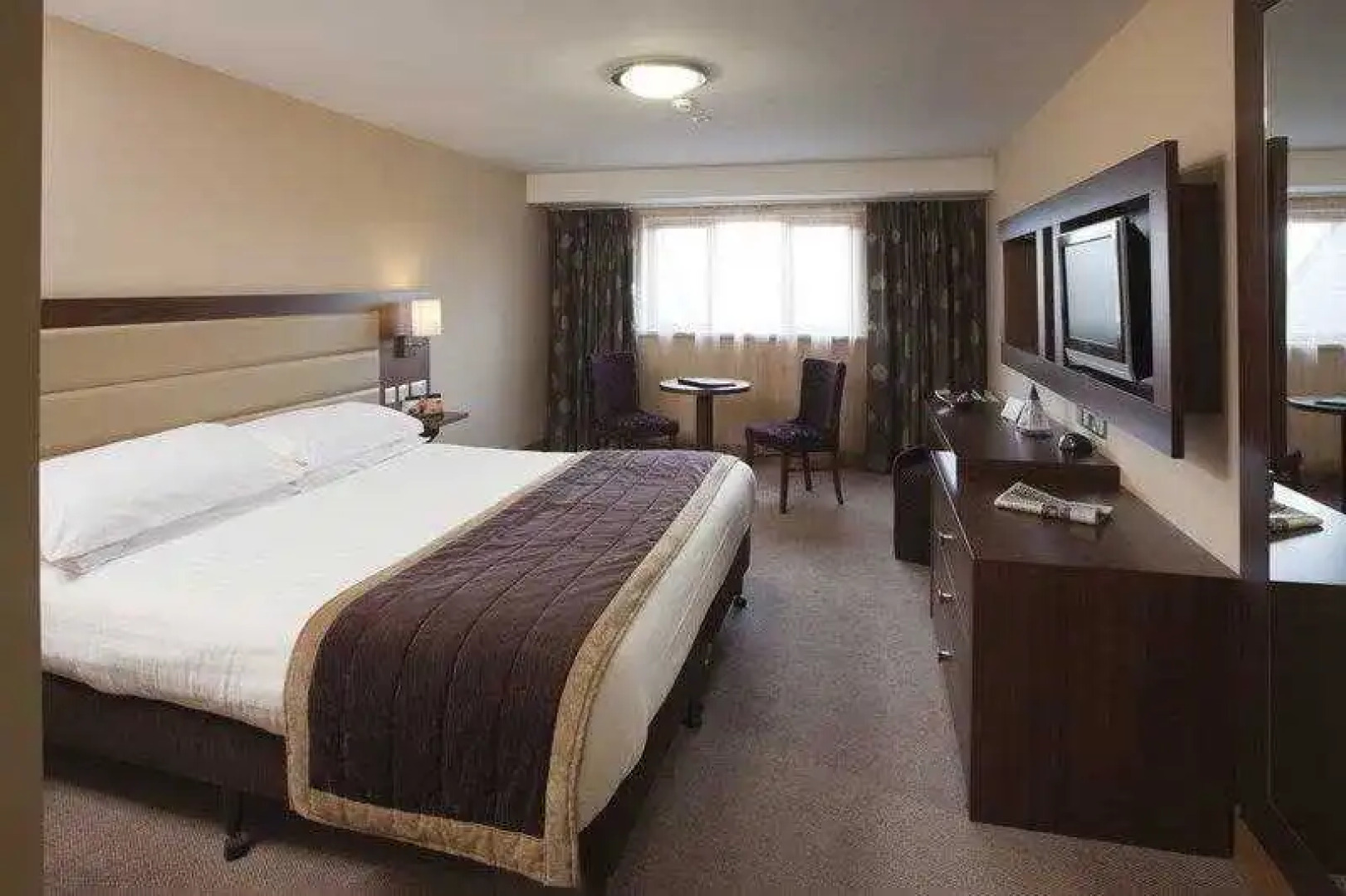 Best Western Plus Westport Woods