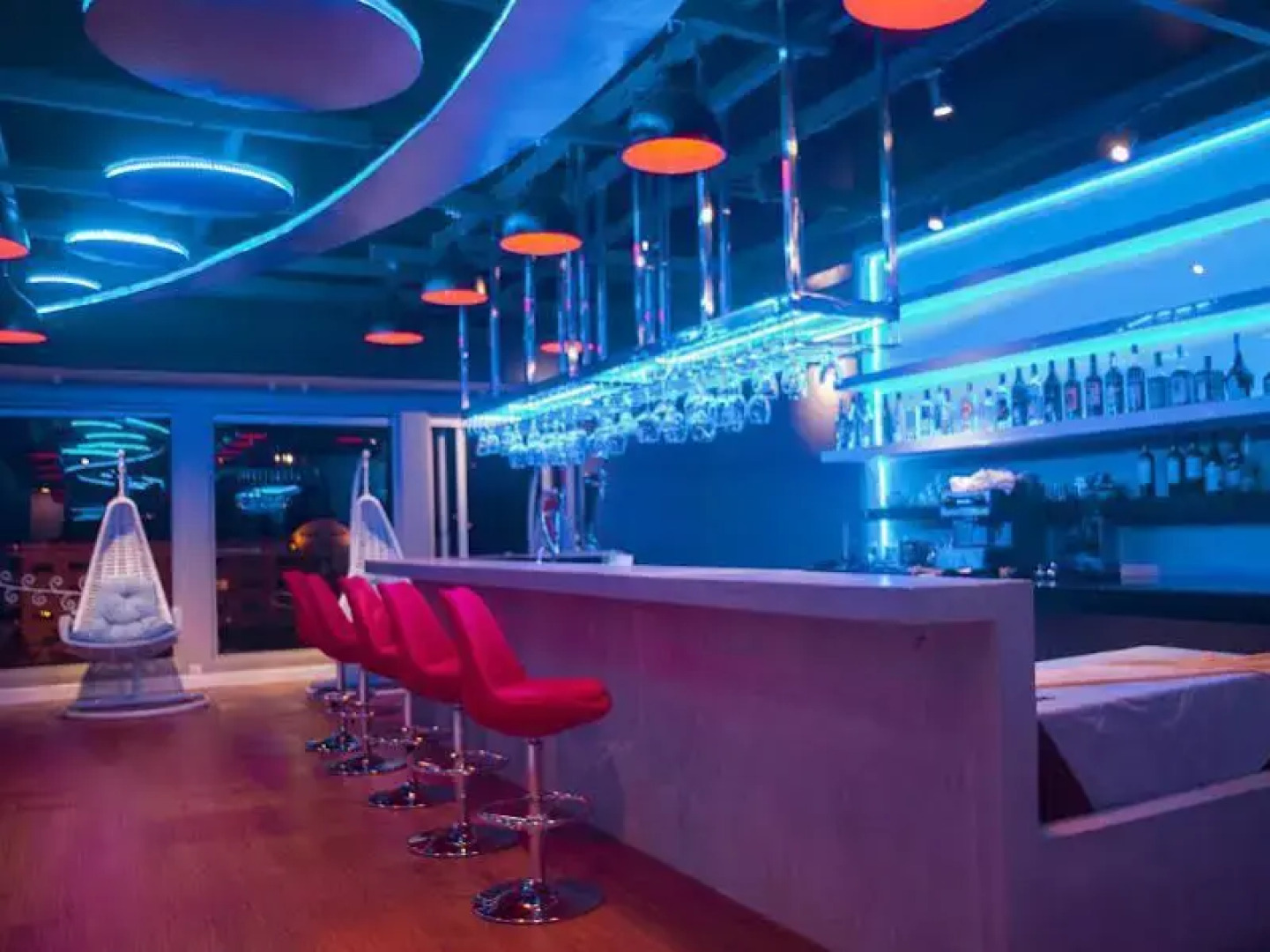 Busaba Suite @ OC Boutique