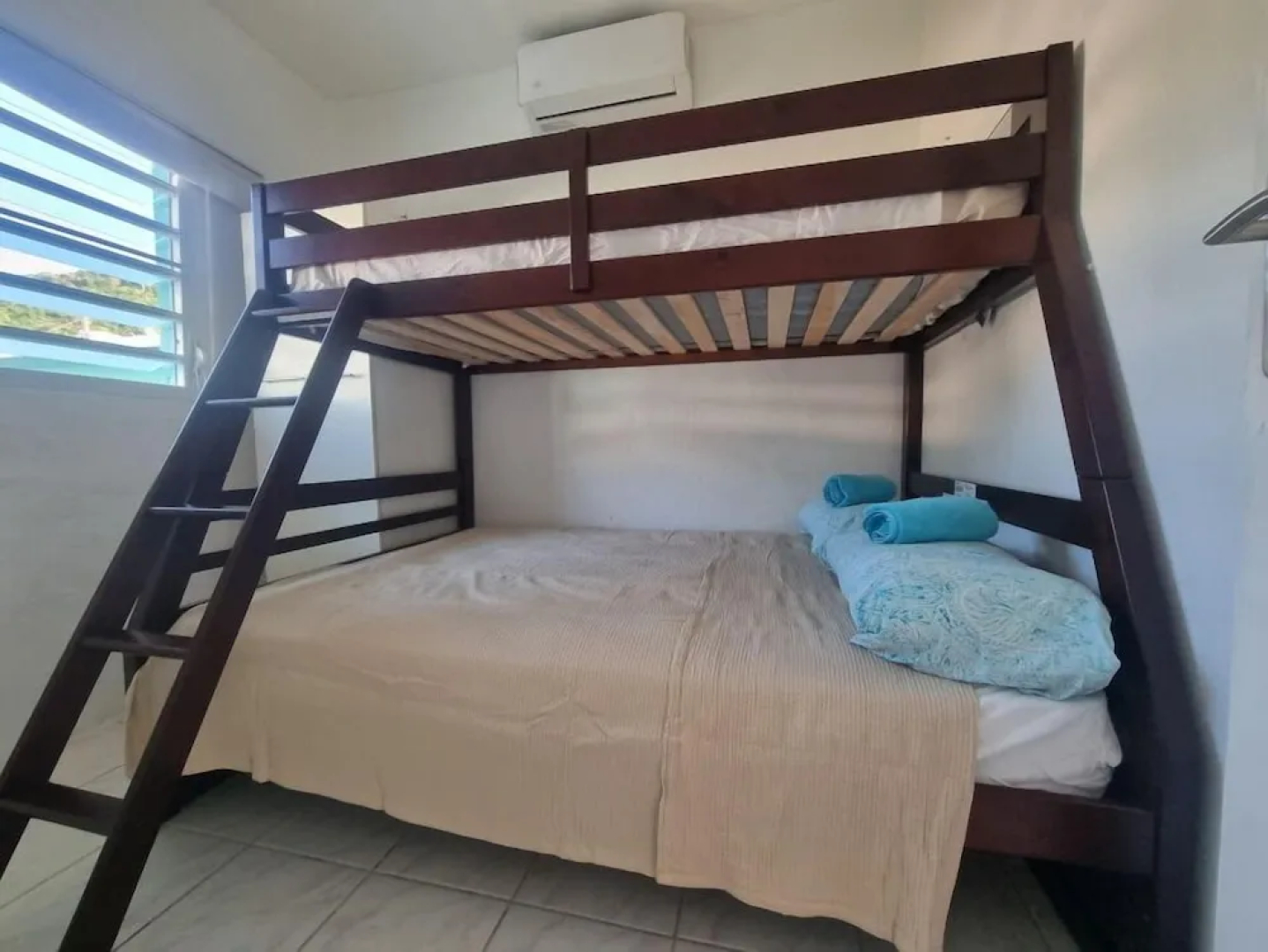 Vicky's Keys - Hostel