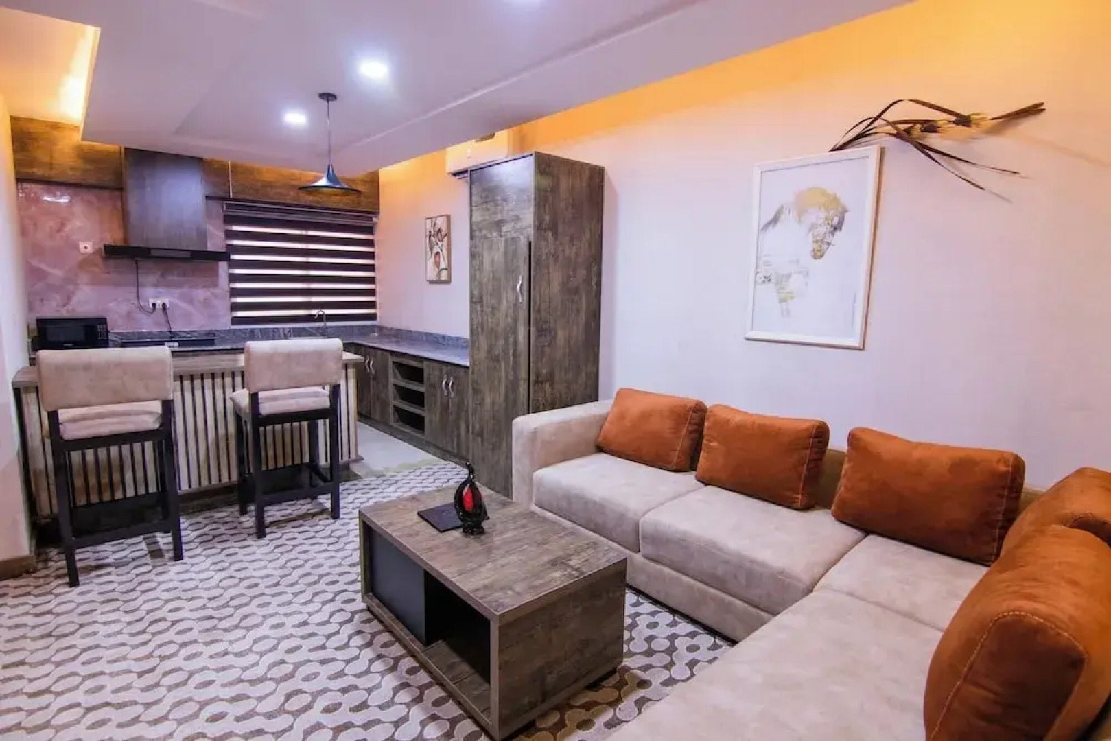 Bon Hotel Royal Parklane