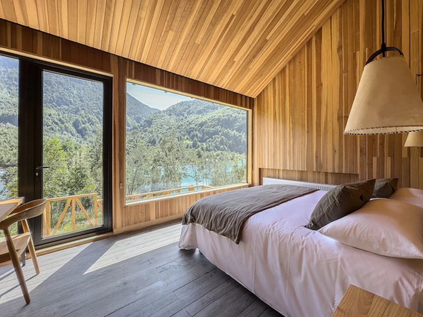 Tawa Refugio del Puelo