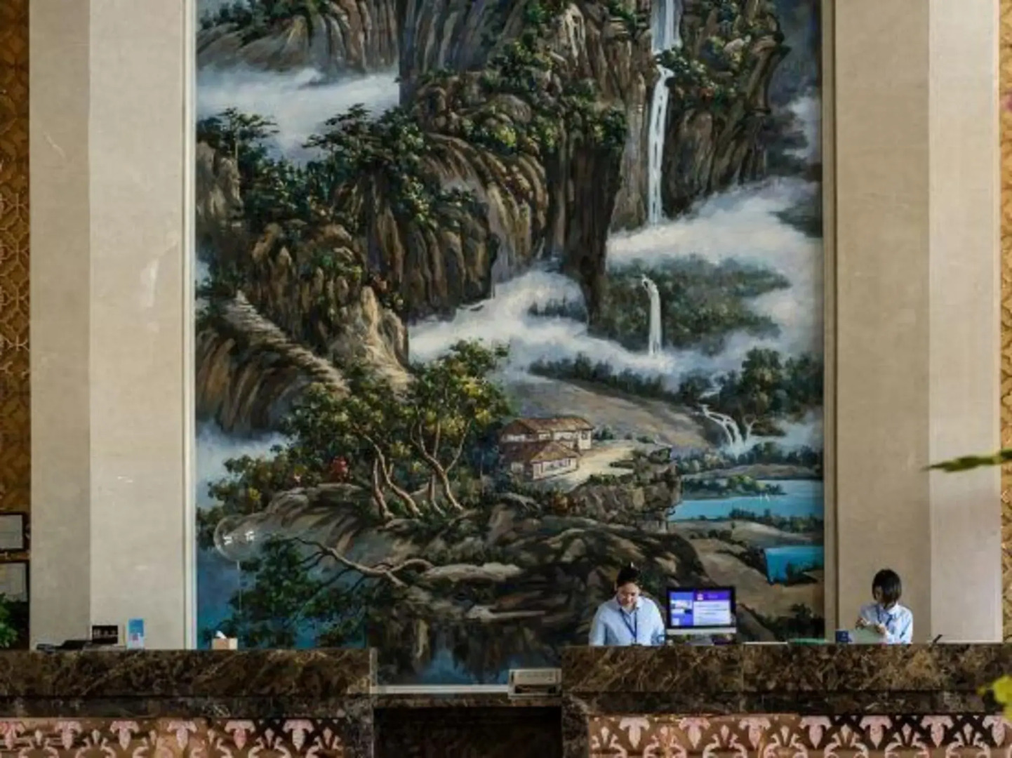 Yujing International Hotel