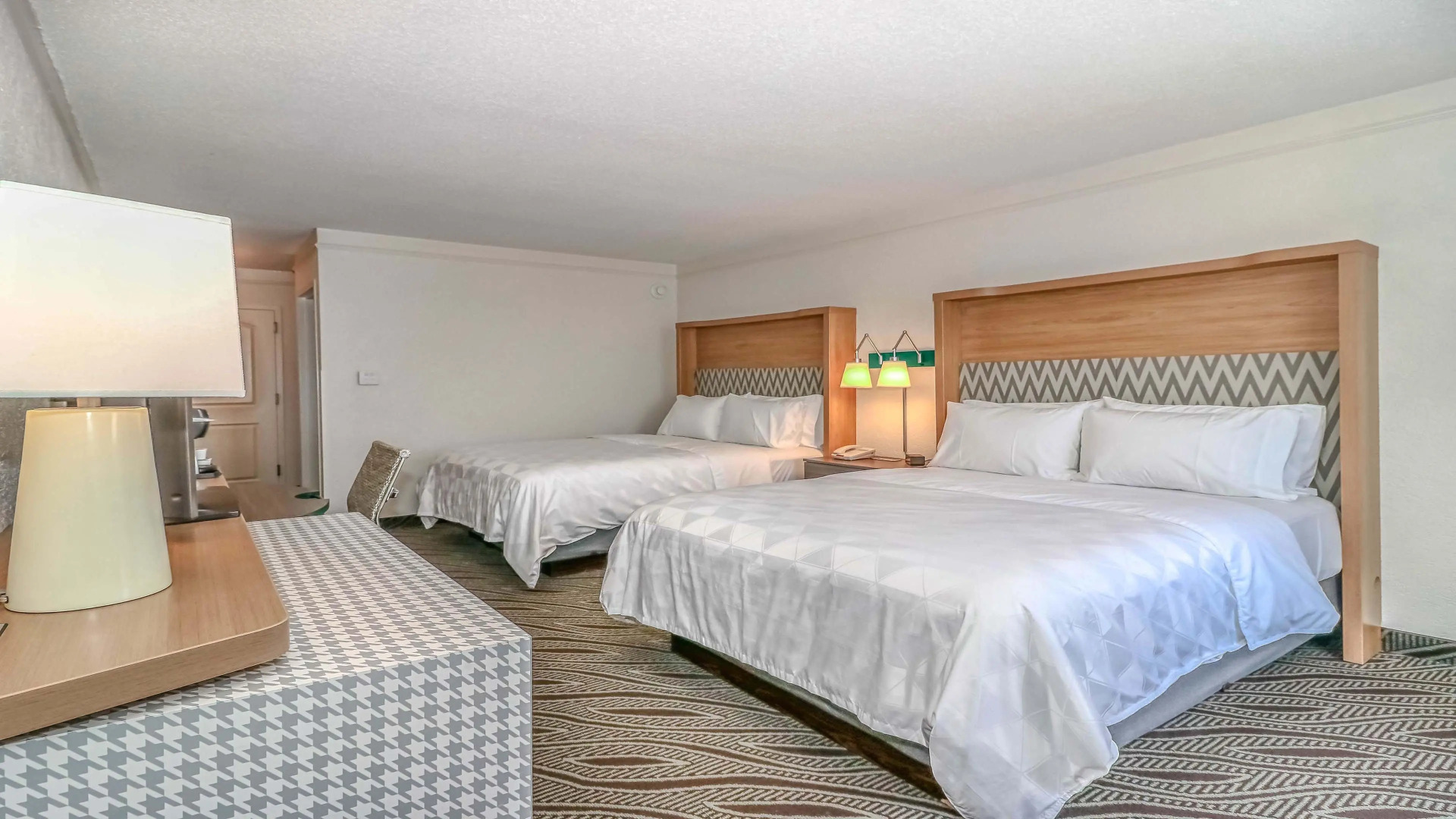 Holiday Inn Resort Oceanfront at Surfside Beach by IHG