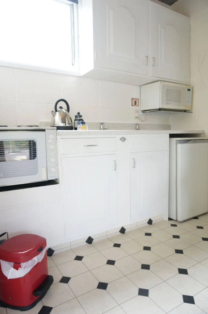 Forgotten World Motel