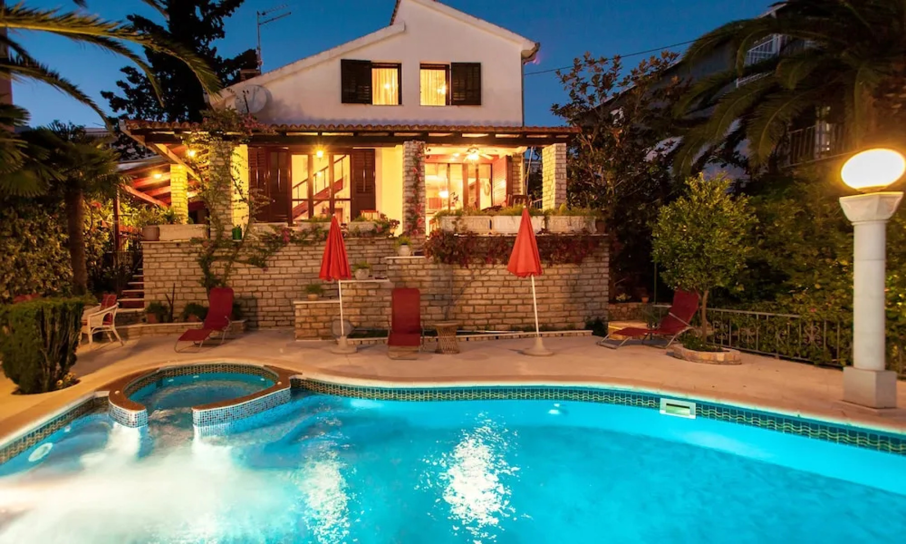 Villa Masha is a Detached House, Very Finely Accommodating 6 to 7 Persons