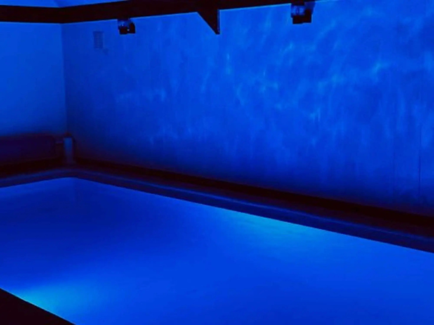 Attractive holiday home in Moëlan-sur-Mer with garden