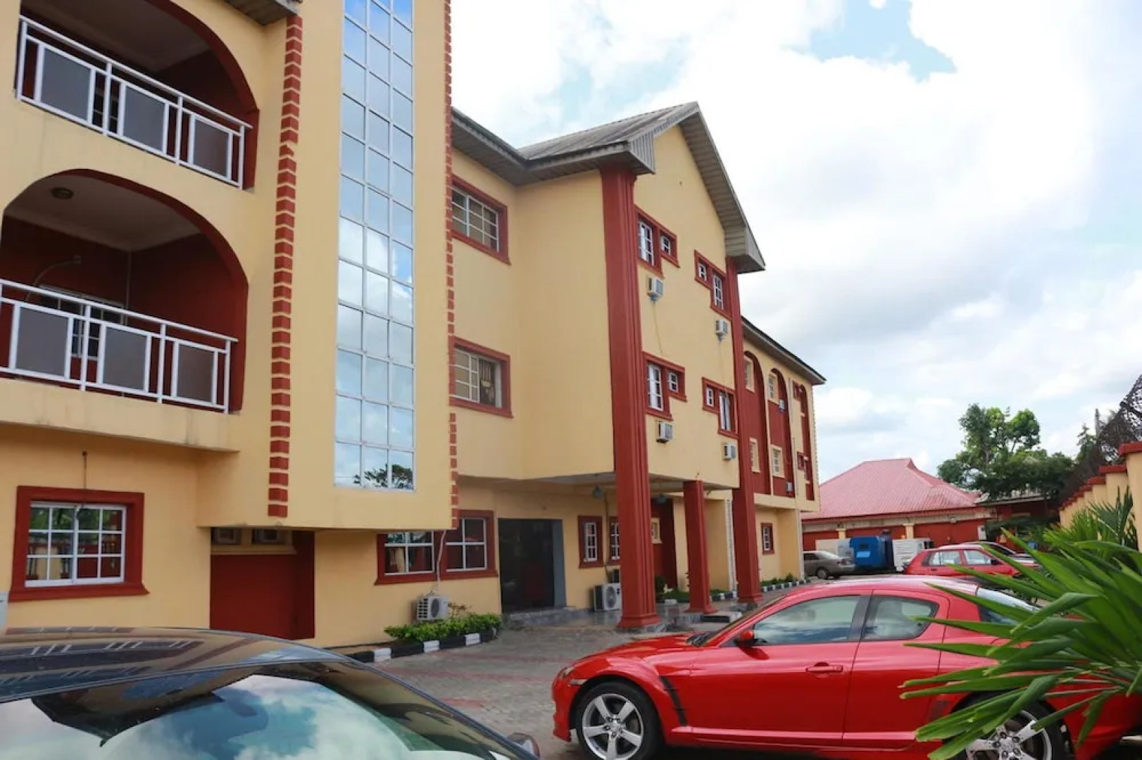 K'orbit Galaxy hotel