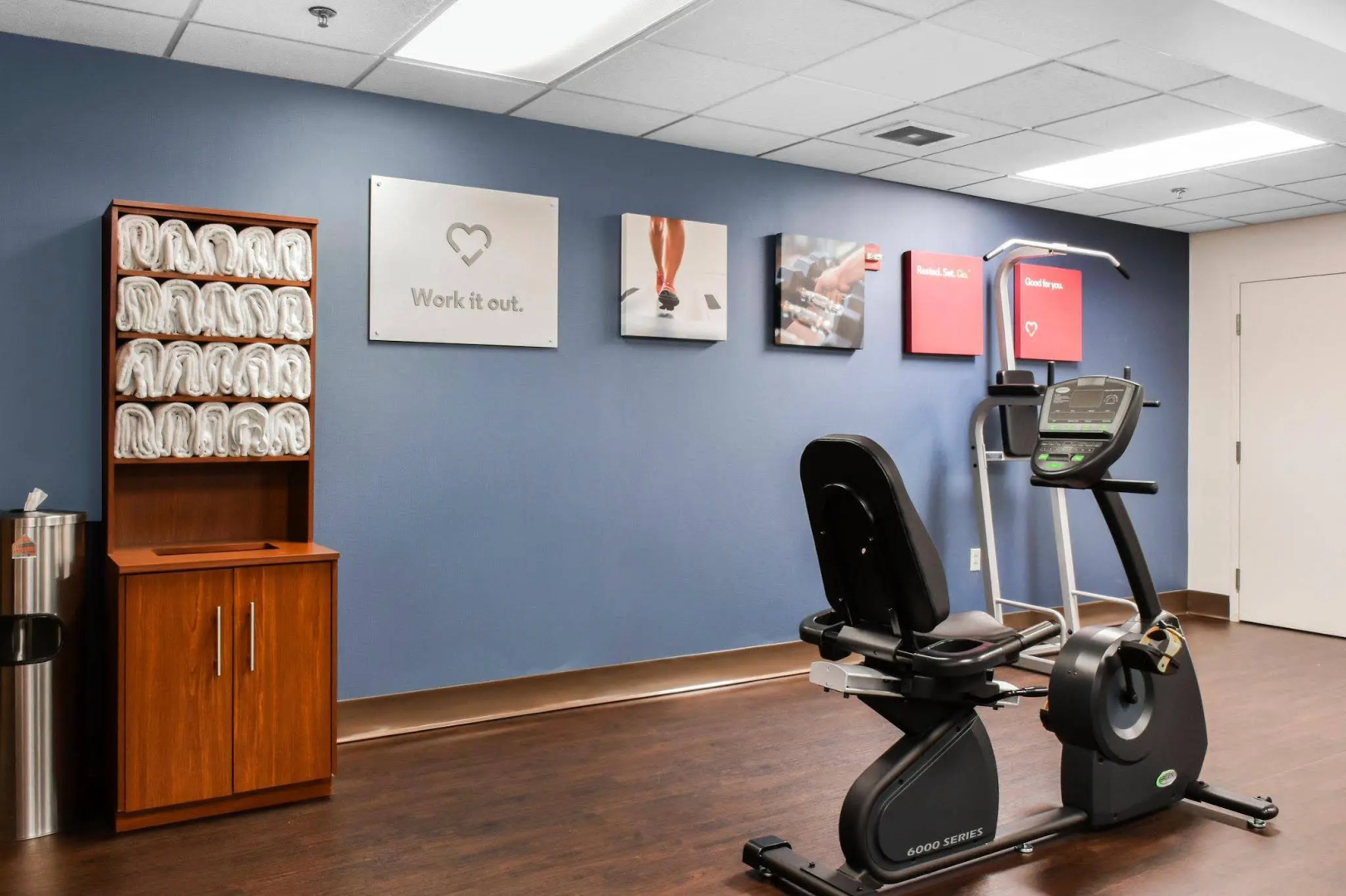 Comfort Suites Downtown Carlisle