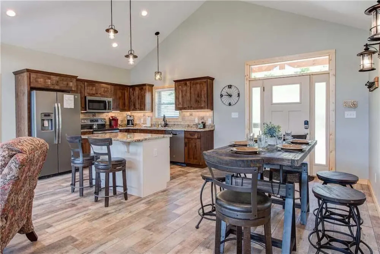 Hello Smokys - Two Bedroom Cabin