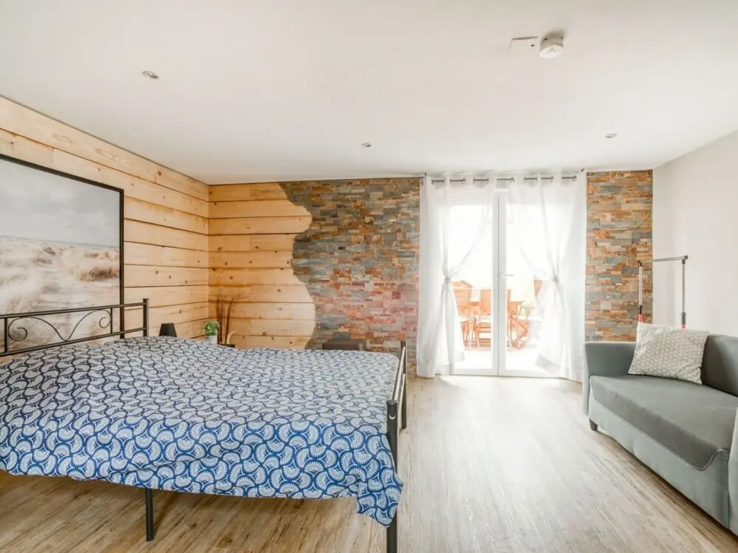 Swanky Cottage in Saasenheim With Balcony