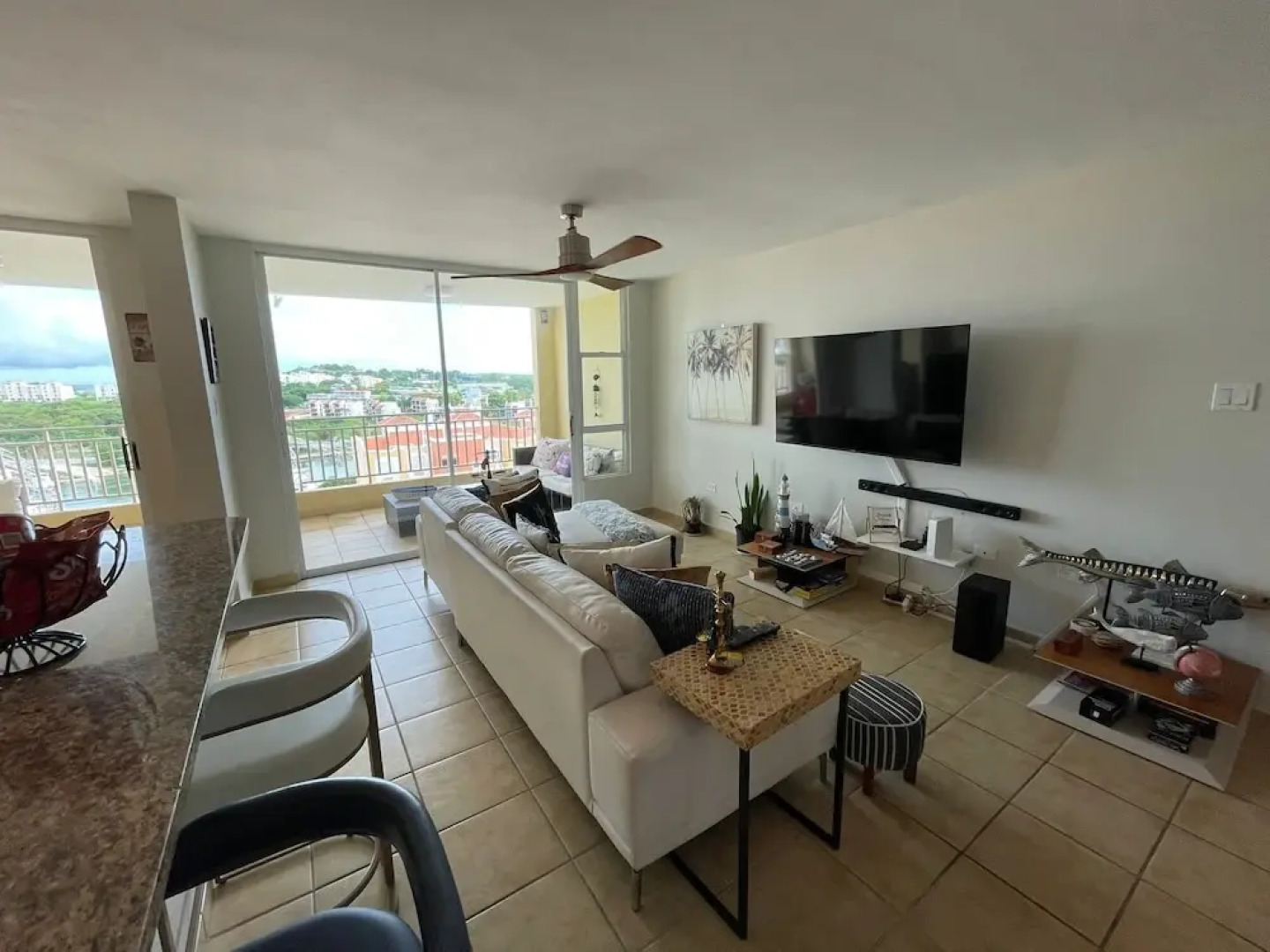 608 Ocean & Marina Views 3 Bed 2 Bath