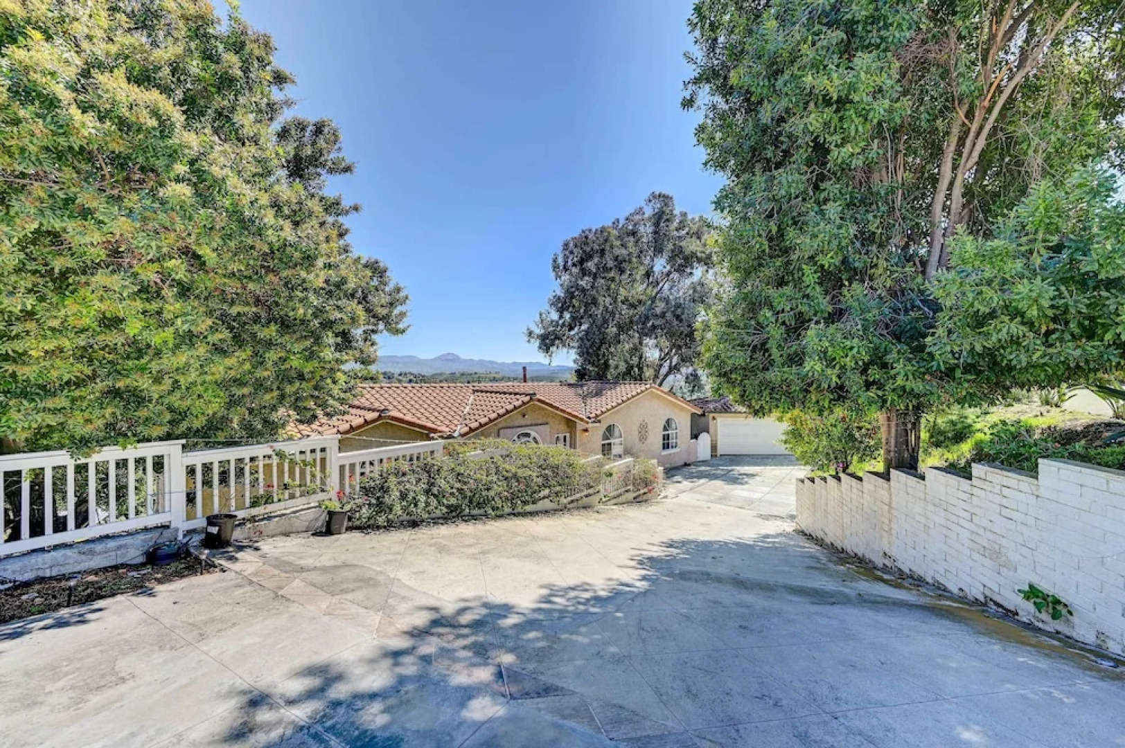 Spacious La Mesa Vacation Home w/ Shared Hot Tub!