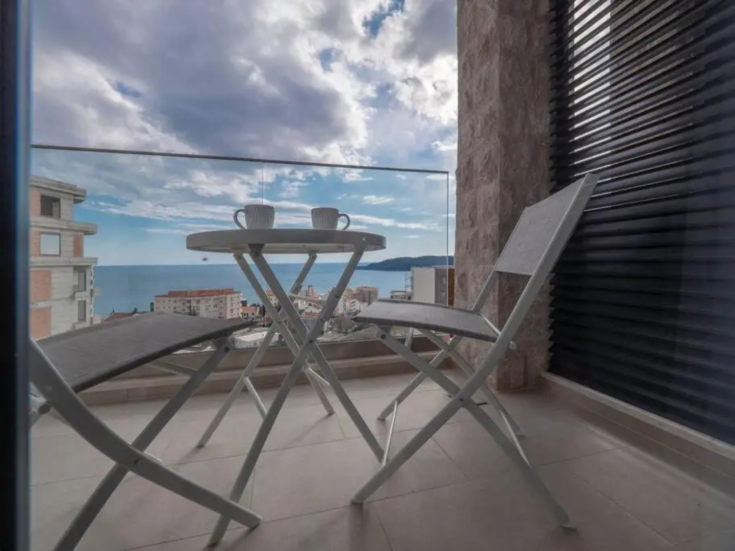 A24 Lovely Sea View one bedroom Apartment