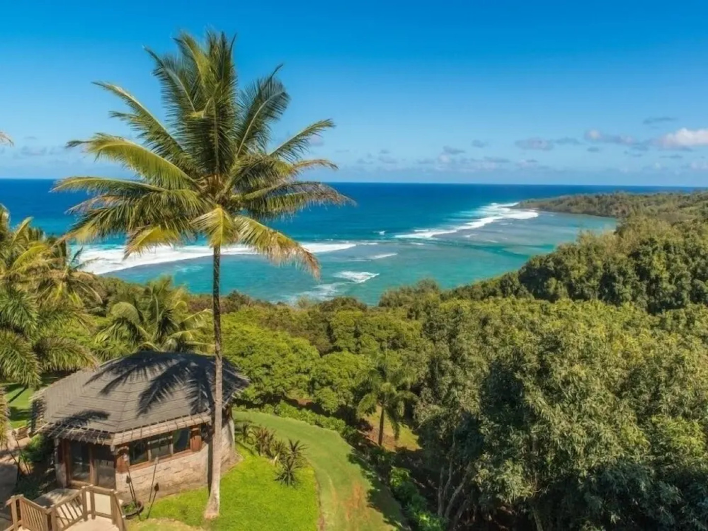 Kai Halulu 3 Bedroom Home by RedAwning