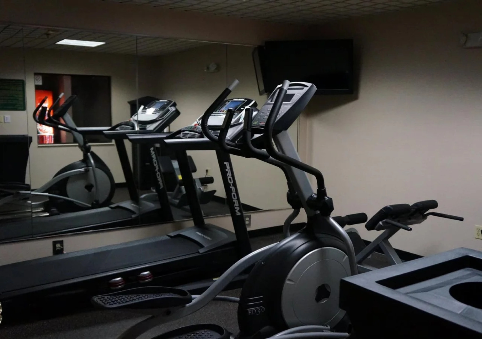 Country Inn & Suites by Radisson, Pickerington, OH