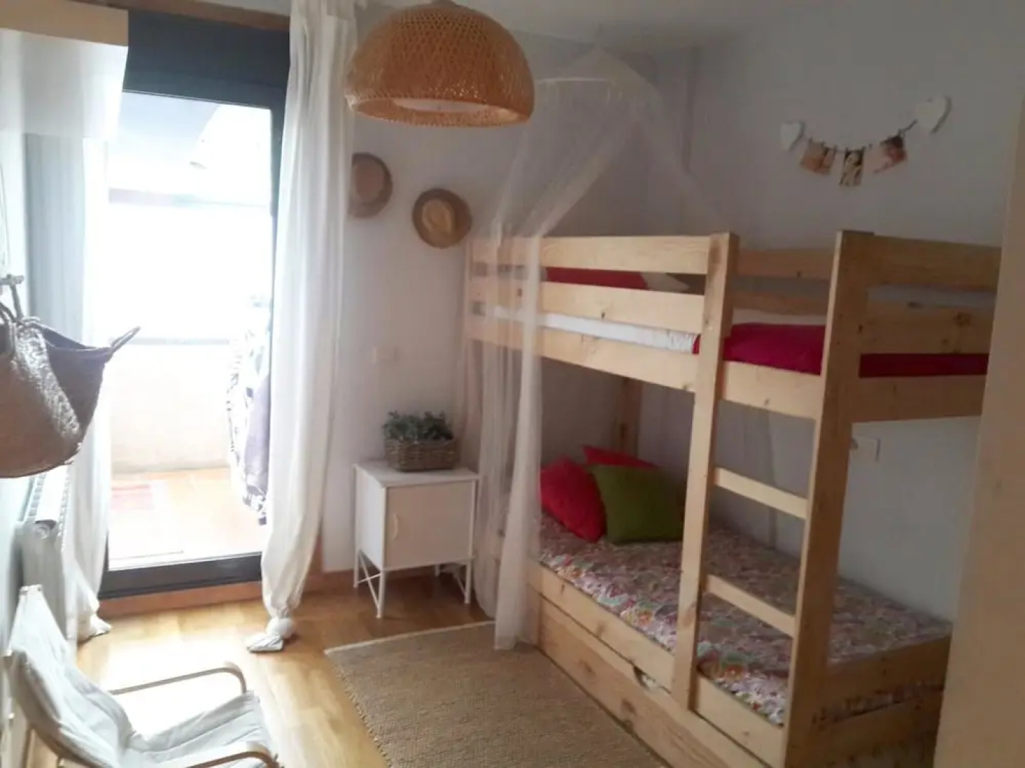 Apartment With 2 Bedrooms in Illa de Arousa, With Wonderful sea View a