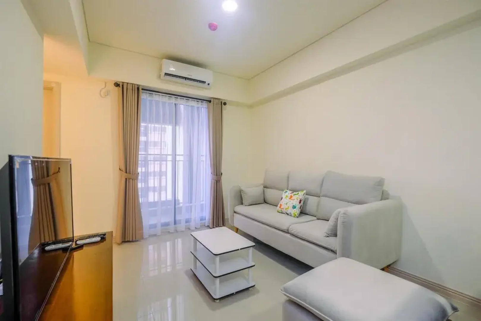 Elegant and Cozy 2BR at Meikarta Apartment