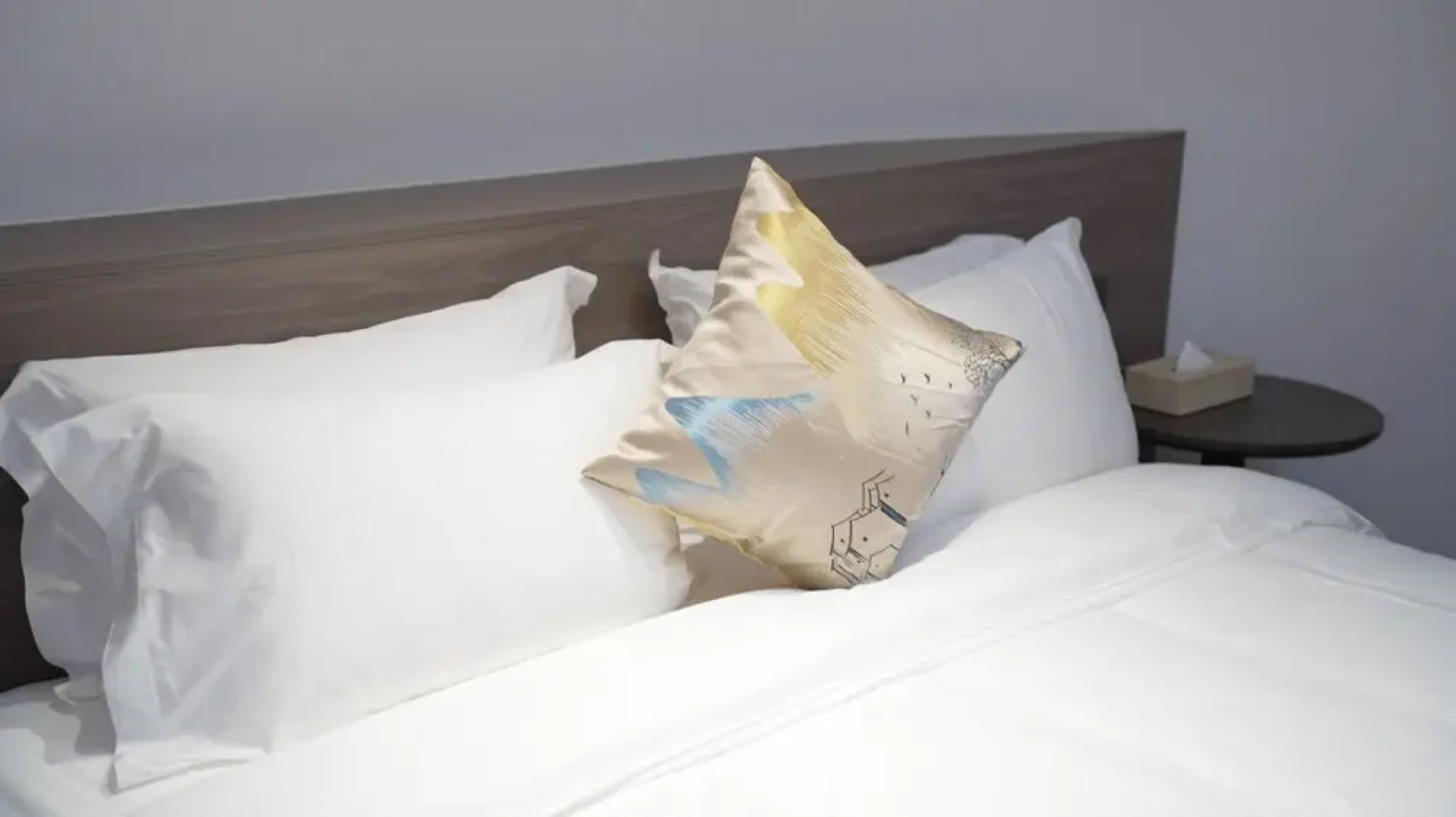 Unicorn Rocket Resort