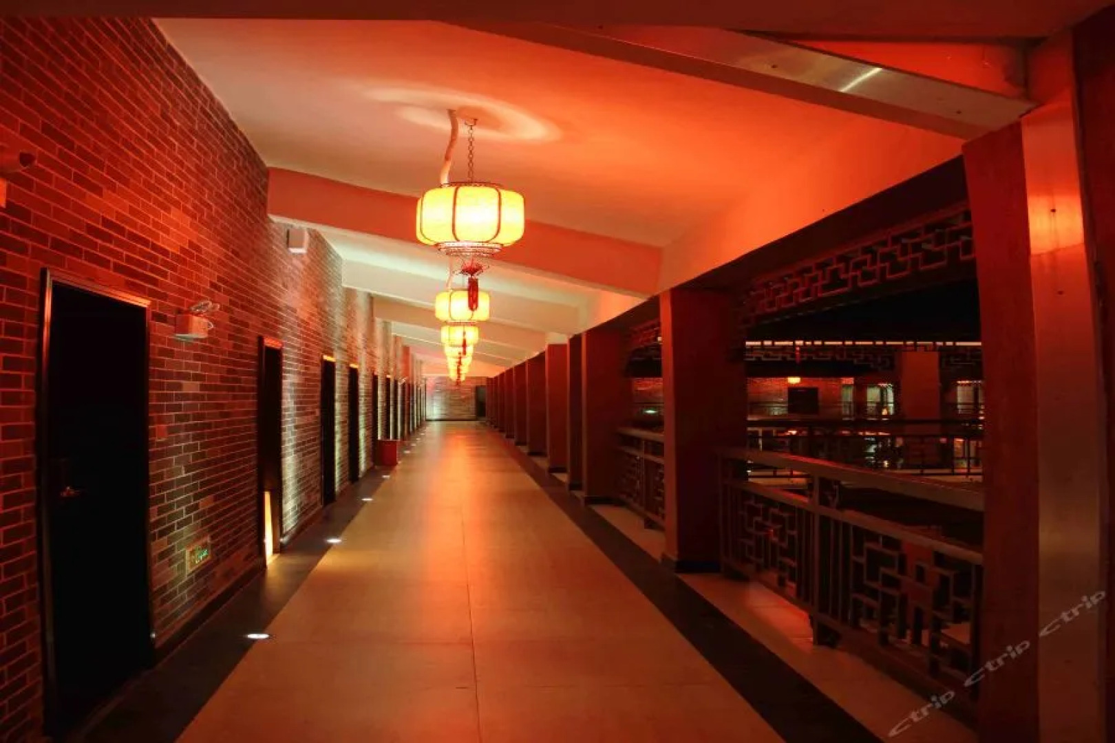 He Zhou Huang Yao Jiu Hu Shan Hotel