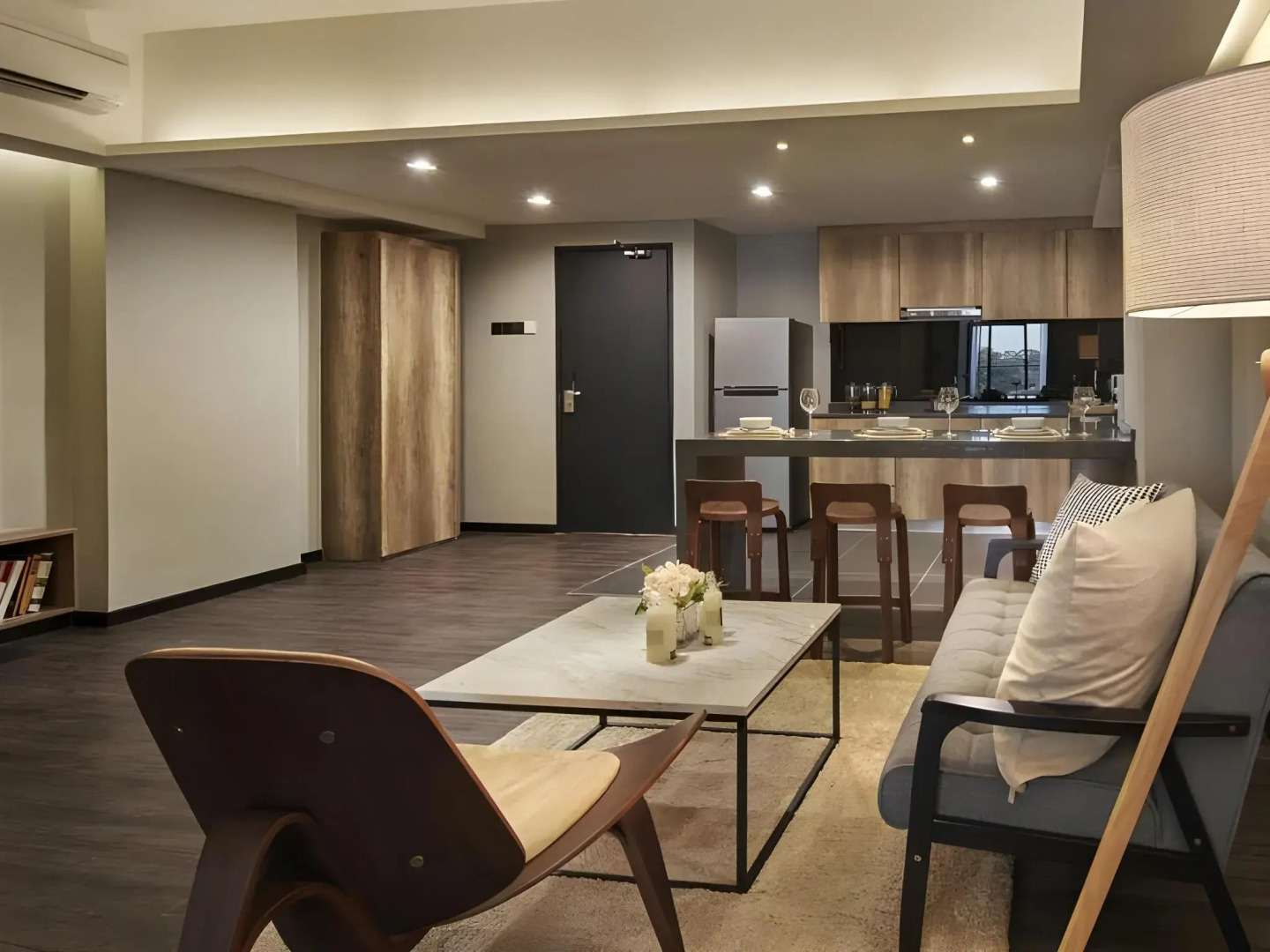 Tropics Eight Suites