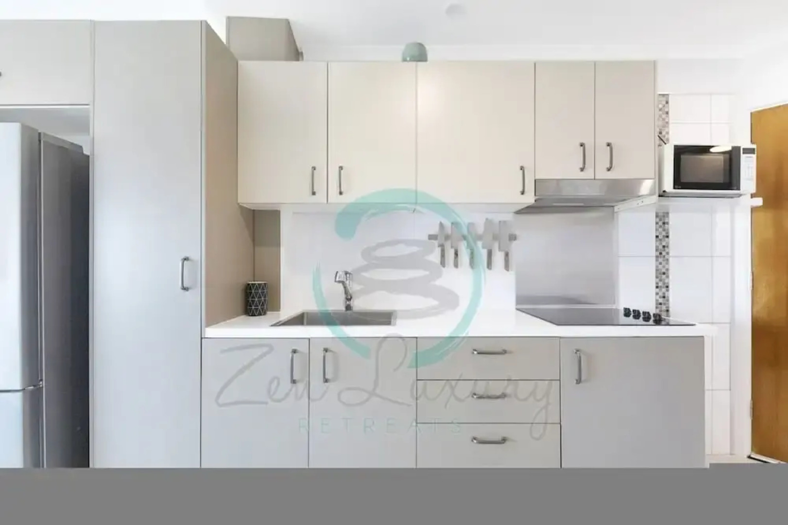 Zen Marina Bayview Balcony Executive Suite