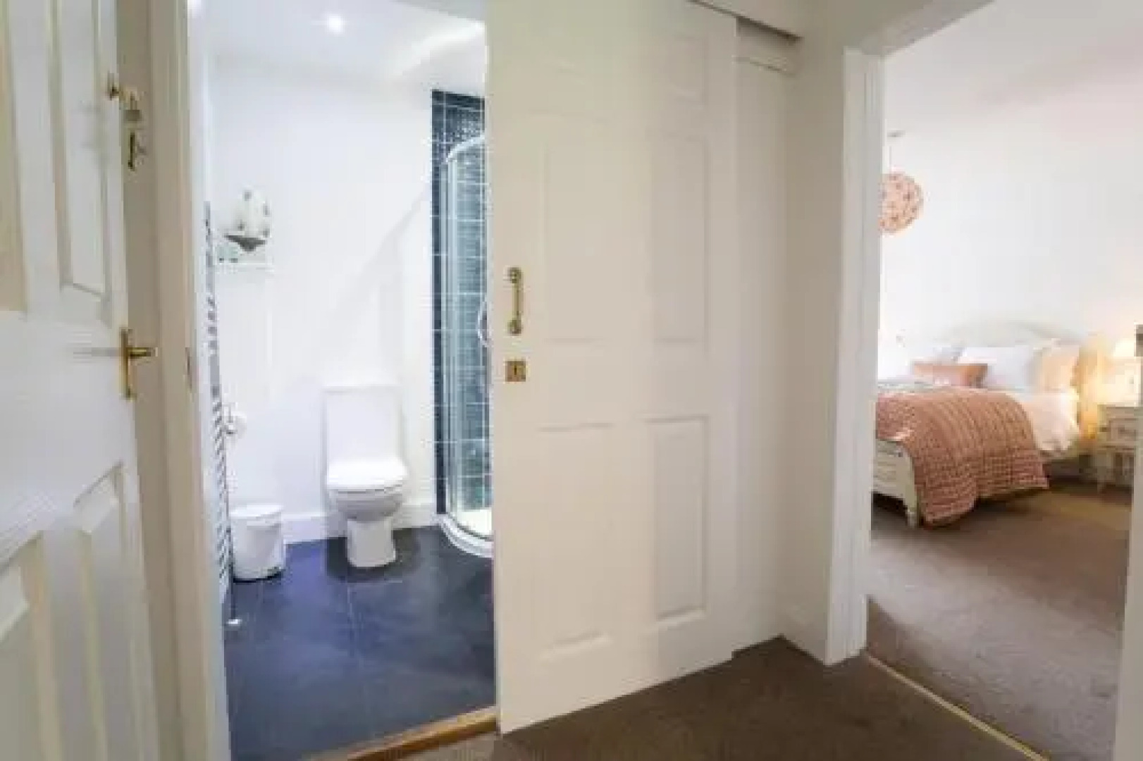 Lahloo Bed & Breakfast