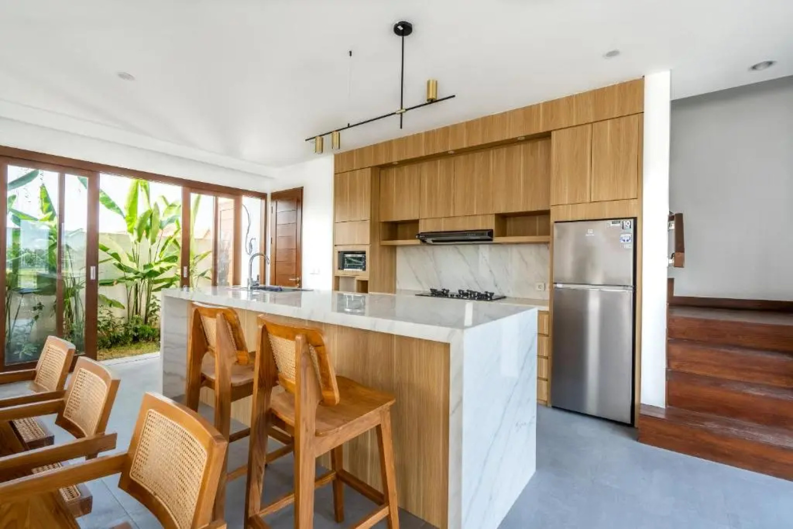 Om Cemagi Beach Villa