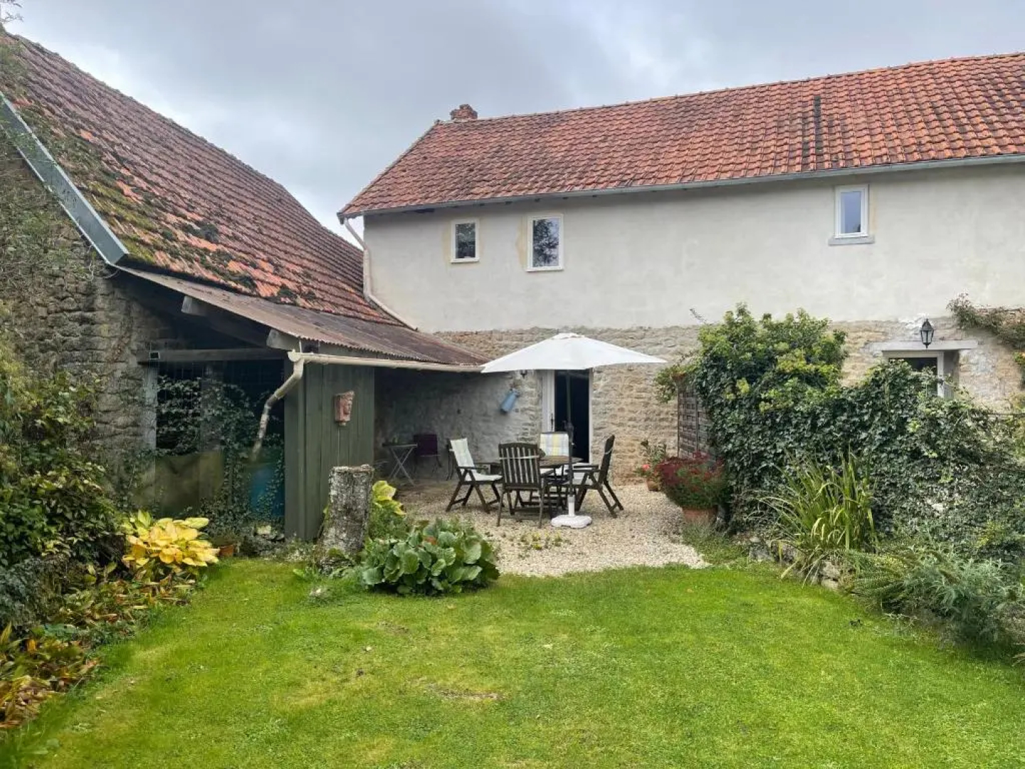 Maison De L'etang