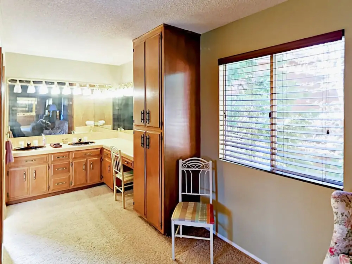 27495 Cedarwood Home 4 Bedrooms 3 Bathrooms Home