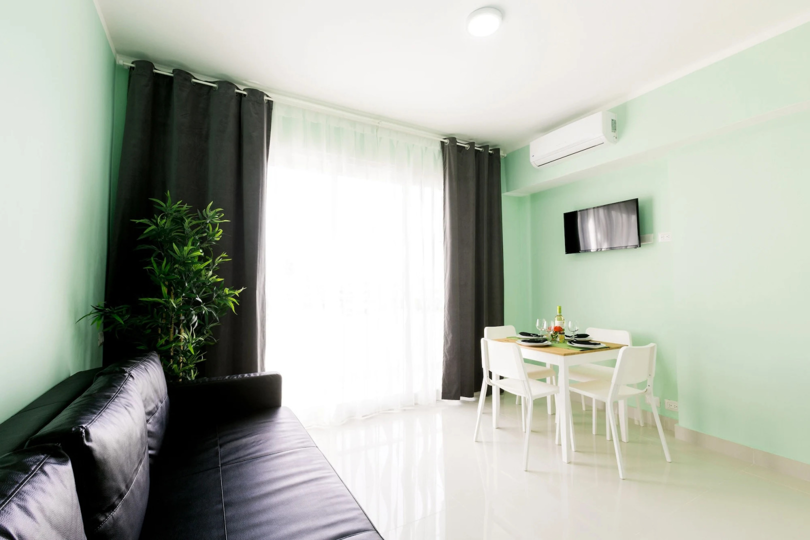 Ducassi Suites Beach Club & Spa ROOFTOP POOL