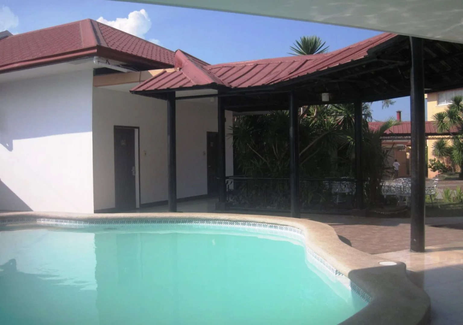 Alicia Hotel & Restaurant