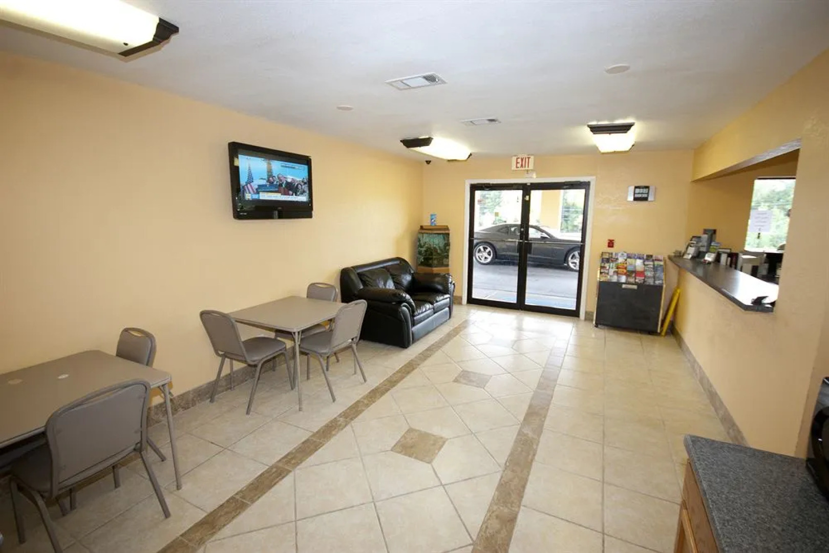 Regency Inn & Suites