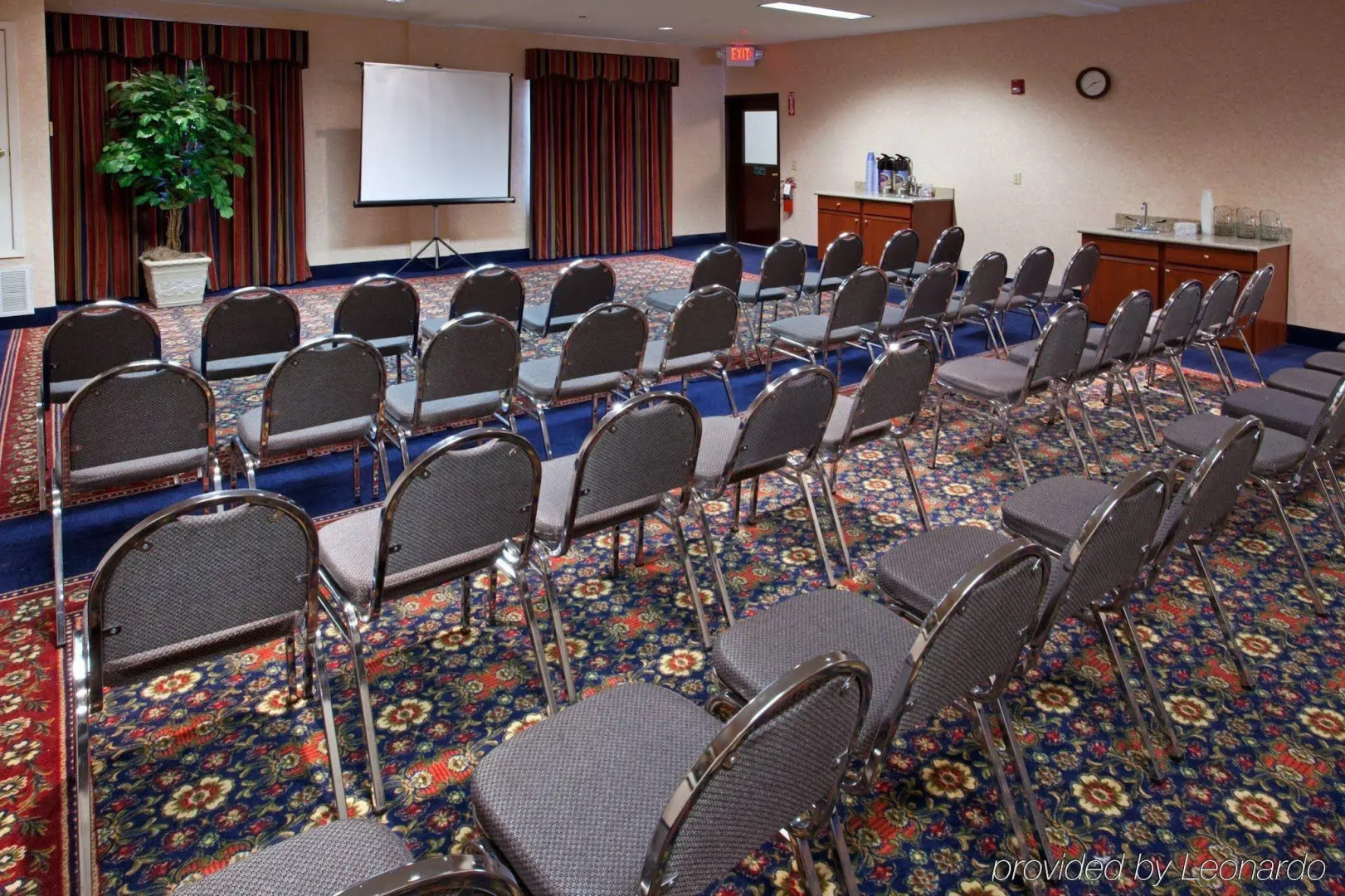 Comfort Inn & Suites IAH Bush Airport – East