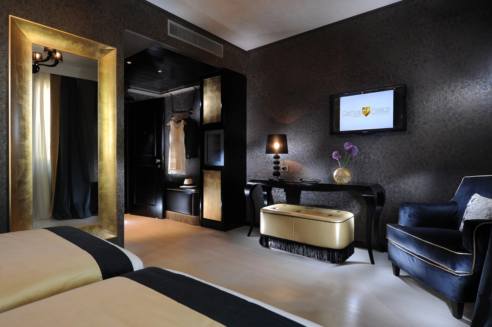 Carnival Palace Hotel