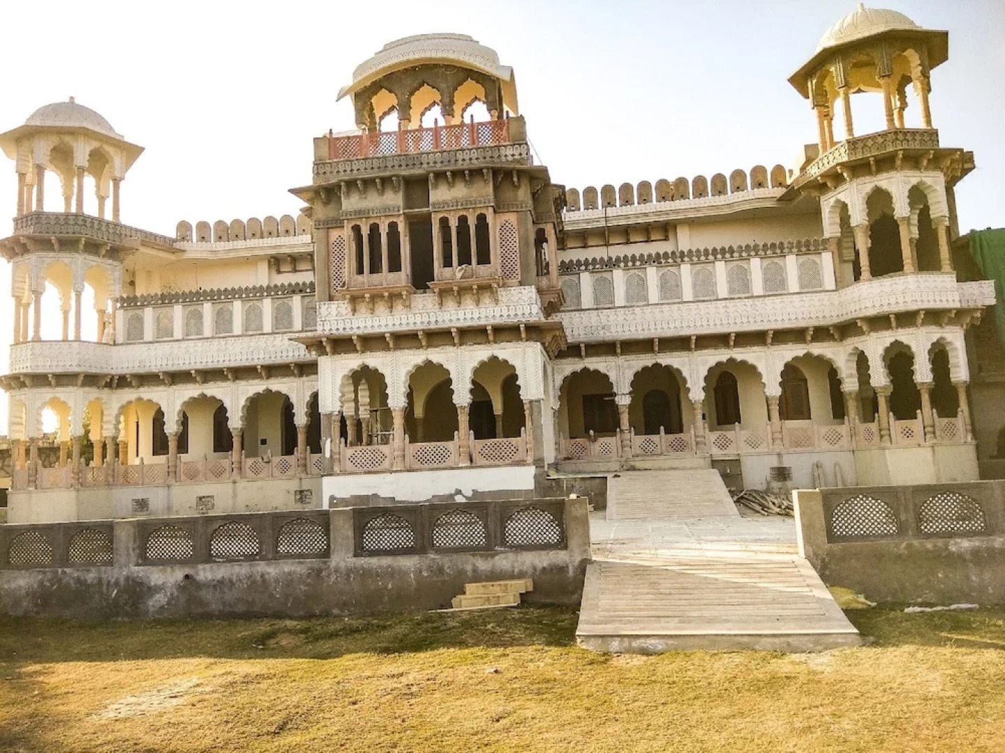 Aaram Bagh-Pushkar Villa