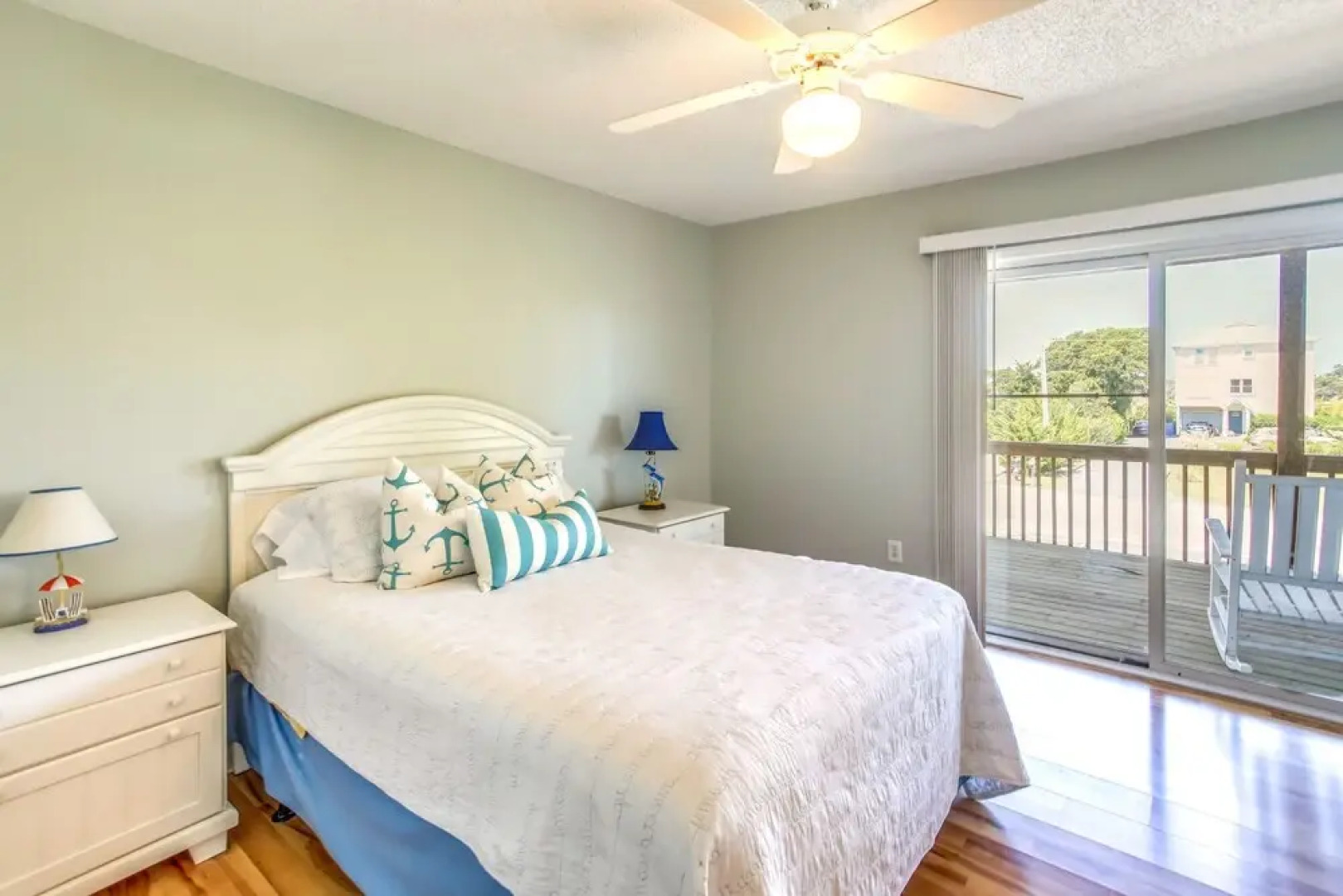 Steps to Beach: Surf City Vacation Rental!
