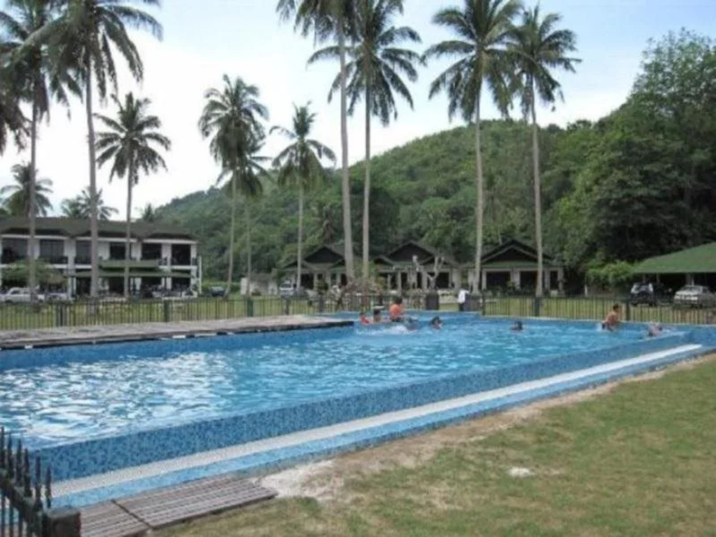 Fishing Bay Resort