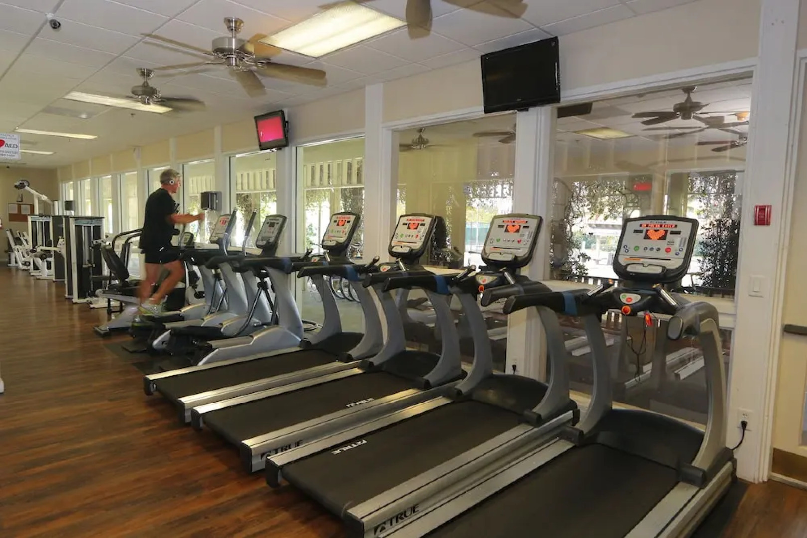 Cedars Tennis Resort by RVA