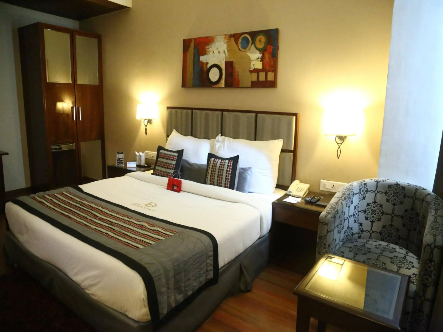 OYO Premium Nakodar Road Near Lovely Sweets Jalandhar