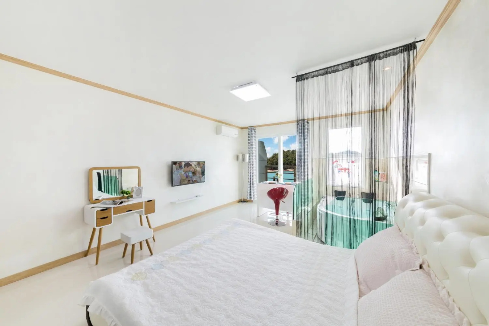 Yeosu Dolsanmaru Pension