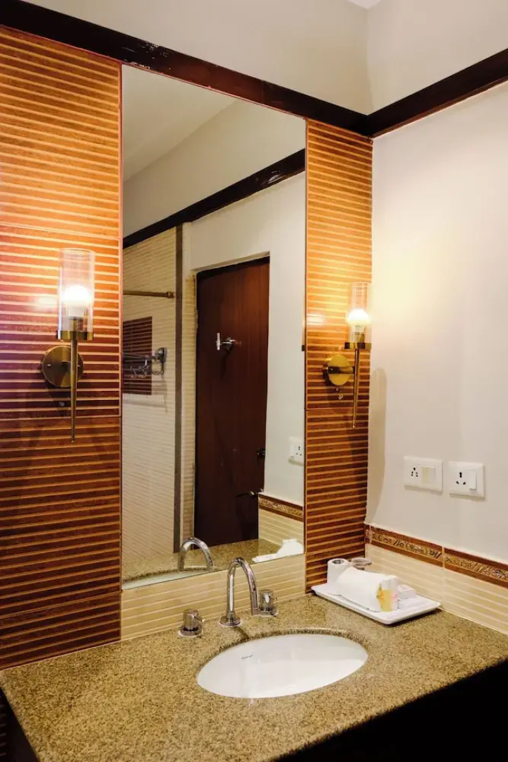 Chanakya BNR hotel