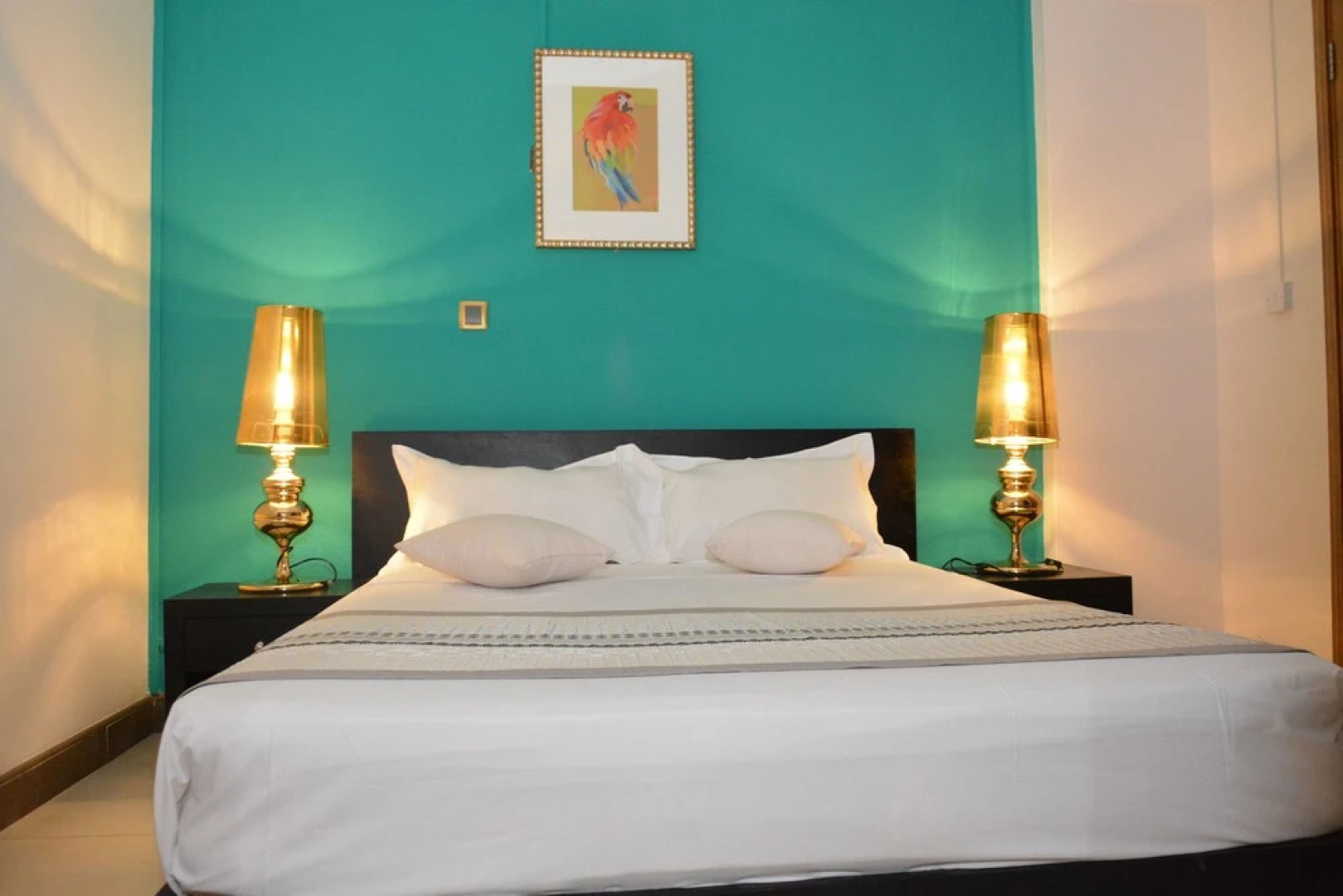 BurNas Beach & Apartments