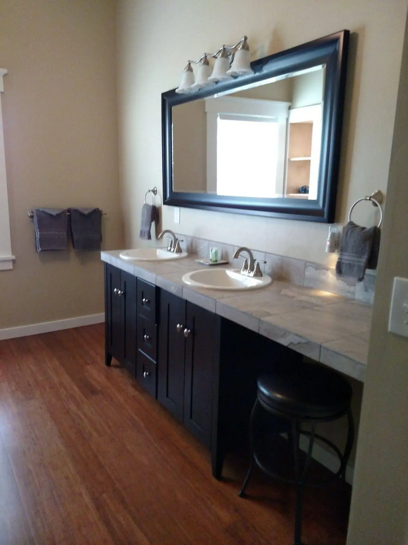 Friday Harbor Grand B&B