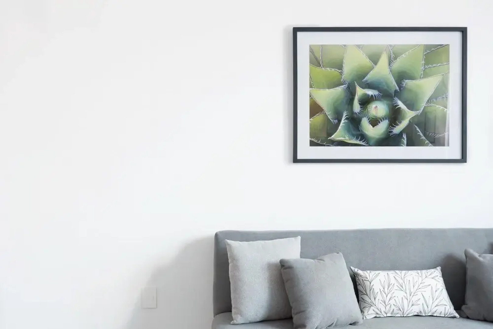 Light Filled Modern Apartment With Private Garden