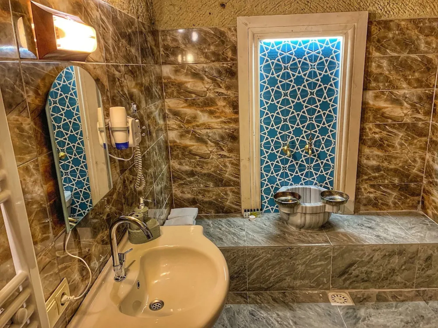 Lovely Cappadocia Hotel