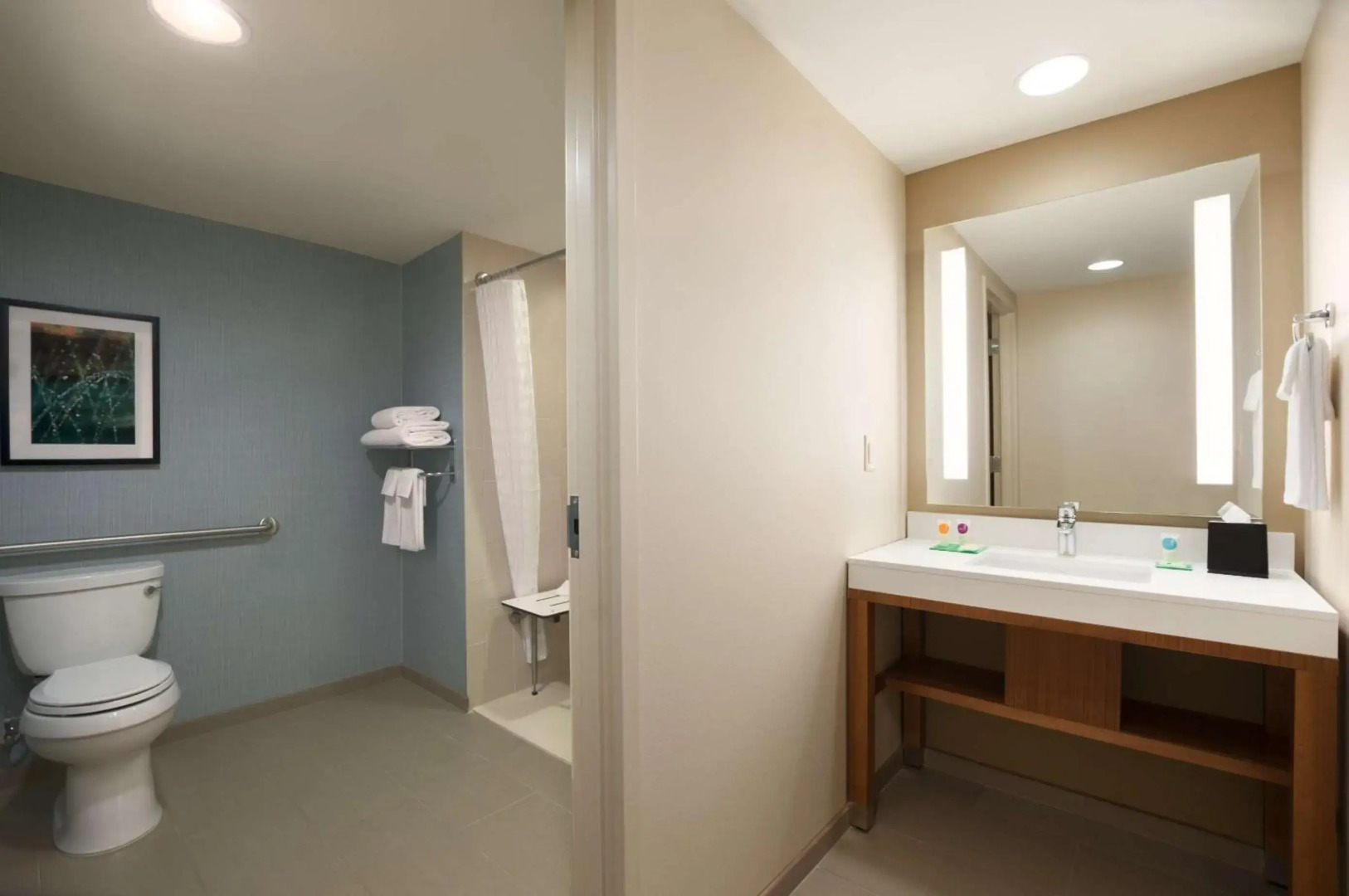 Hyatt Place Houston / The Woodlands