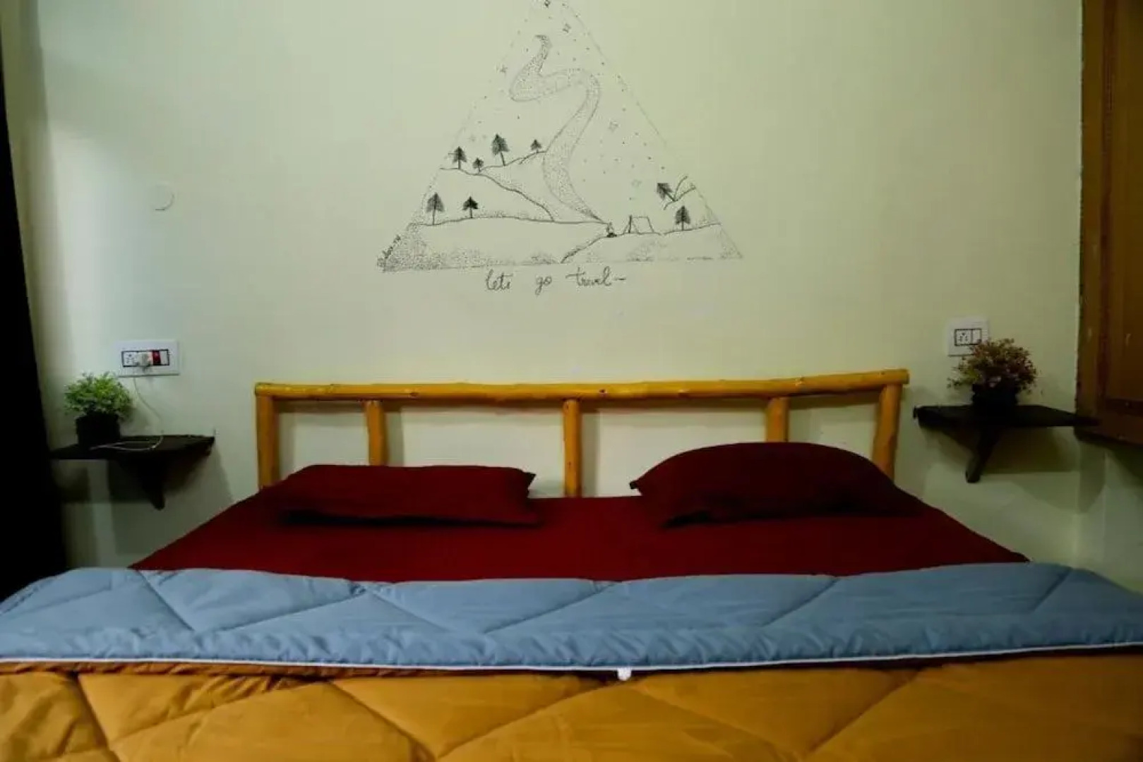 The Hostalgic Jibhi - Hostel